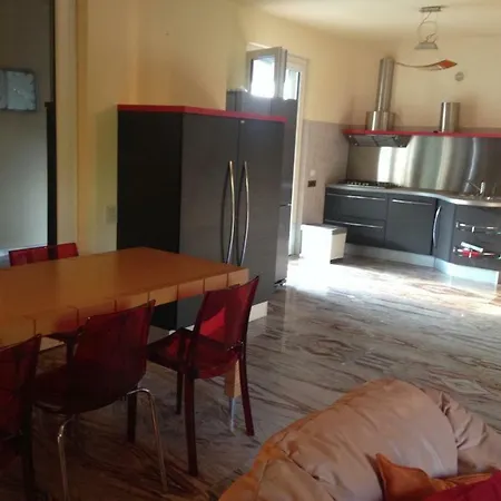 Mara * ريكو ديل غولفو دي سبيزيا